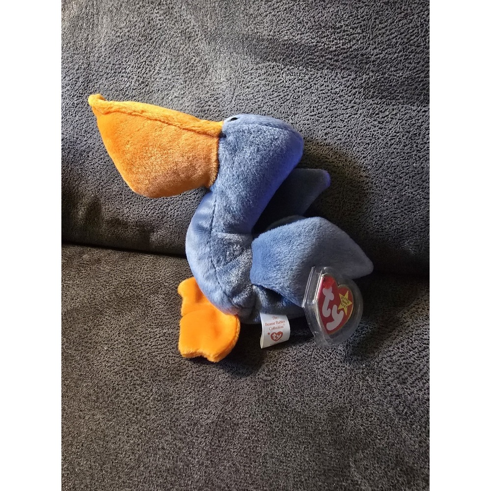 Vintage 1996 TY Beanie Baby Scoop Pelican Plush Stuffed Animal Bird Toy‎ 7in.